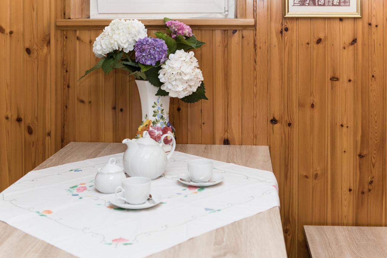 Casa Flora Leilighet Treppo Grande Eksteriør bilde